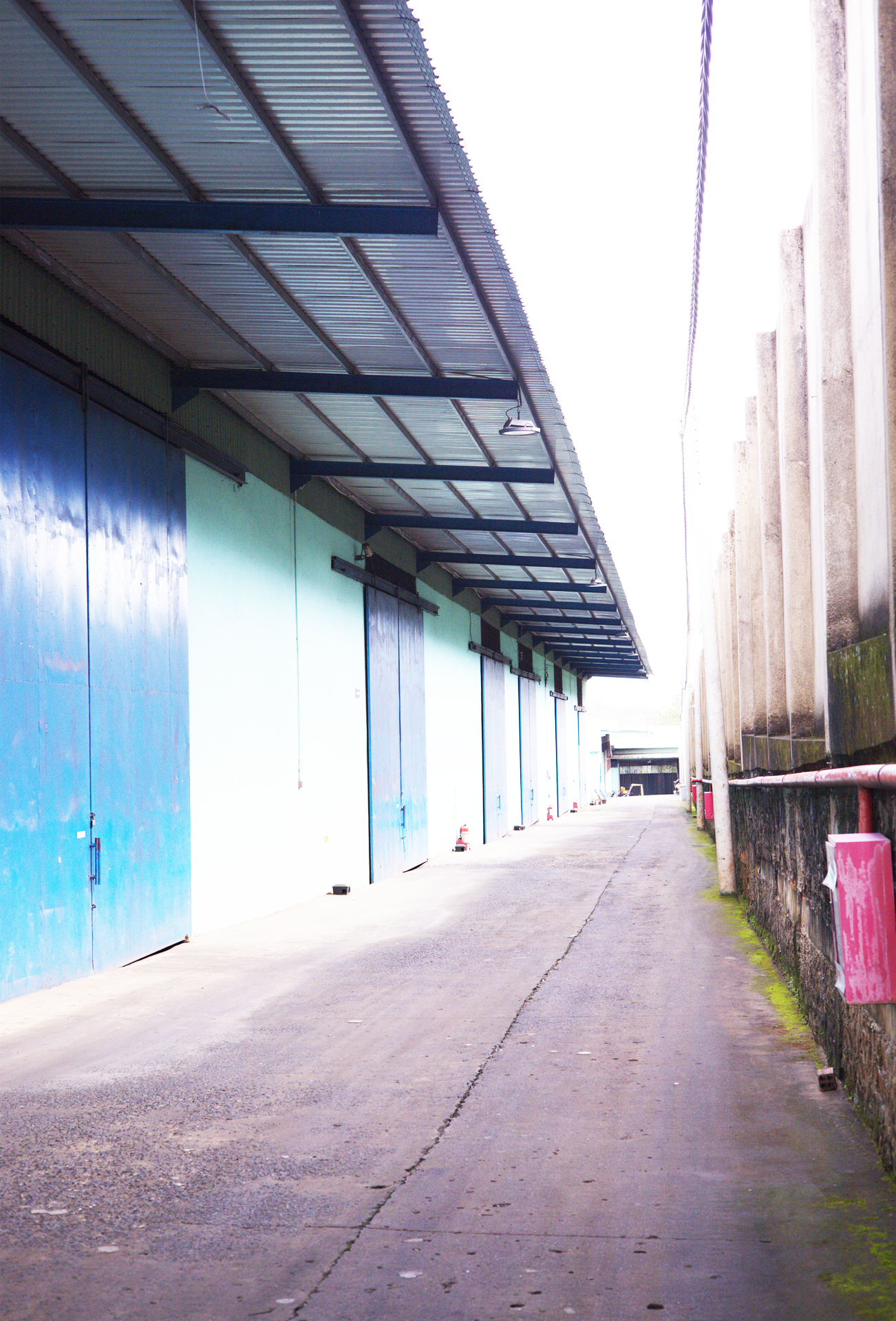 WAREHOUSE